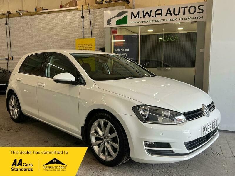 2013 VOLKSWAGEN GOLF 2.0 TDI BLUEMOTION TECH GT HATCHBACK 5DR DIESEL MANUAL EURO 5 S... photo